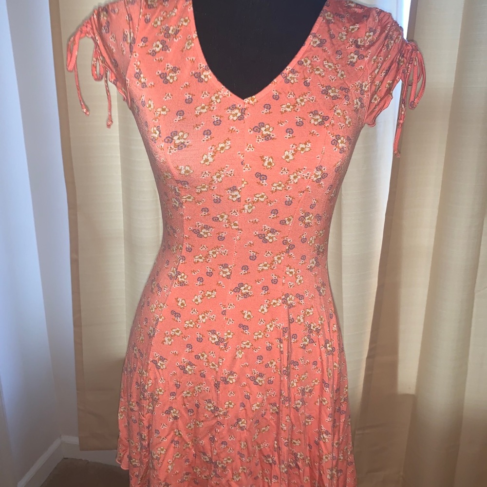 Kohl’s Love Fire Floral V Neck Dress